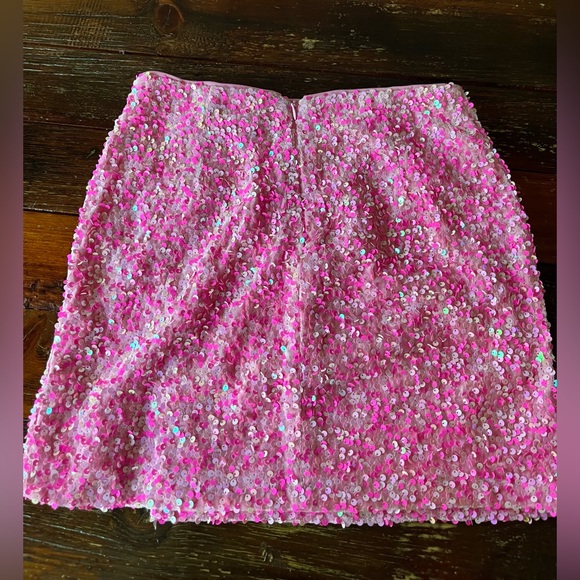 Nasty Gal pink sequin mini skirt - Picture 3 of 3